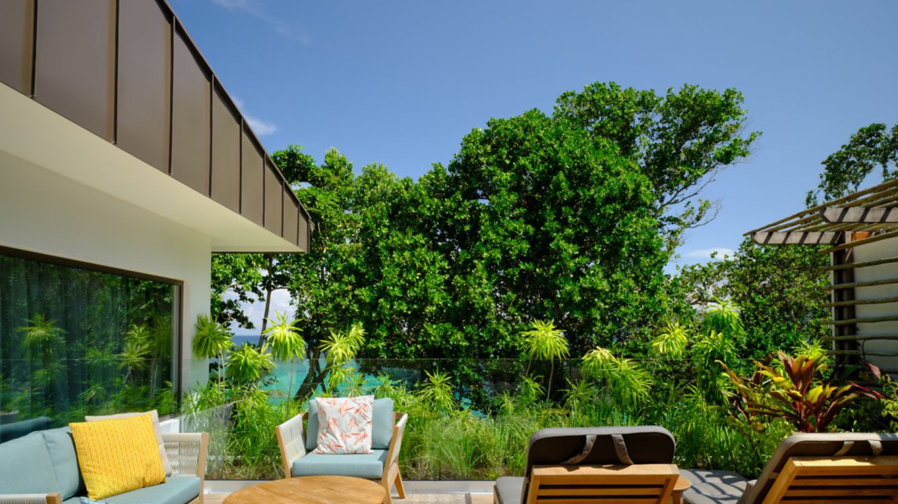 Junior Terrace Suite